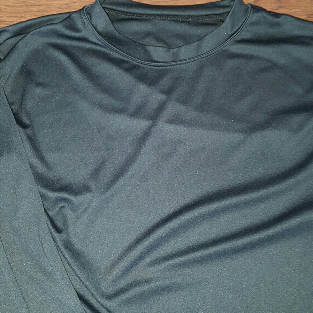 Women's black long sleeve shirt